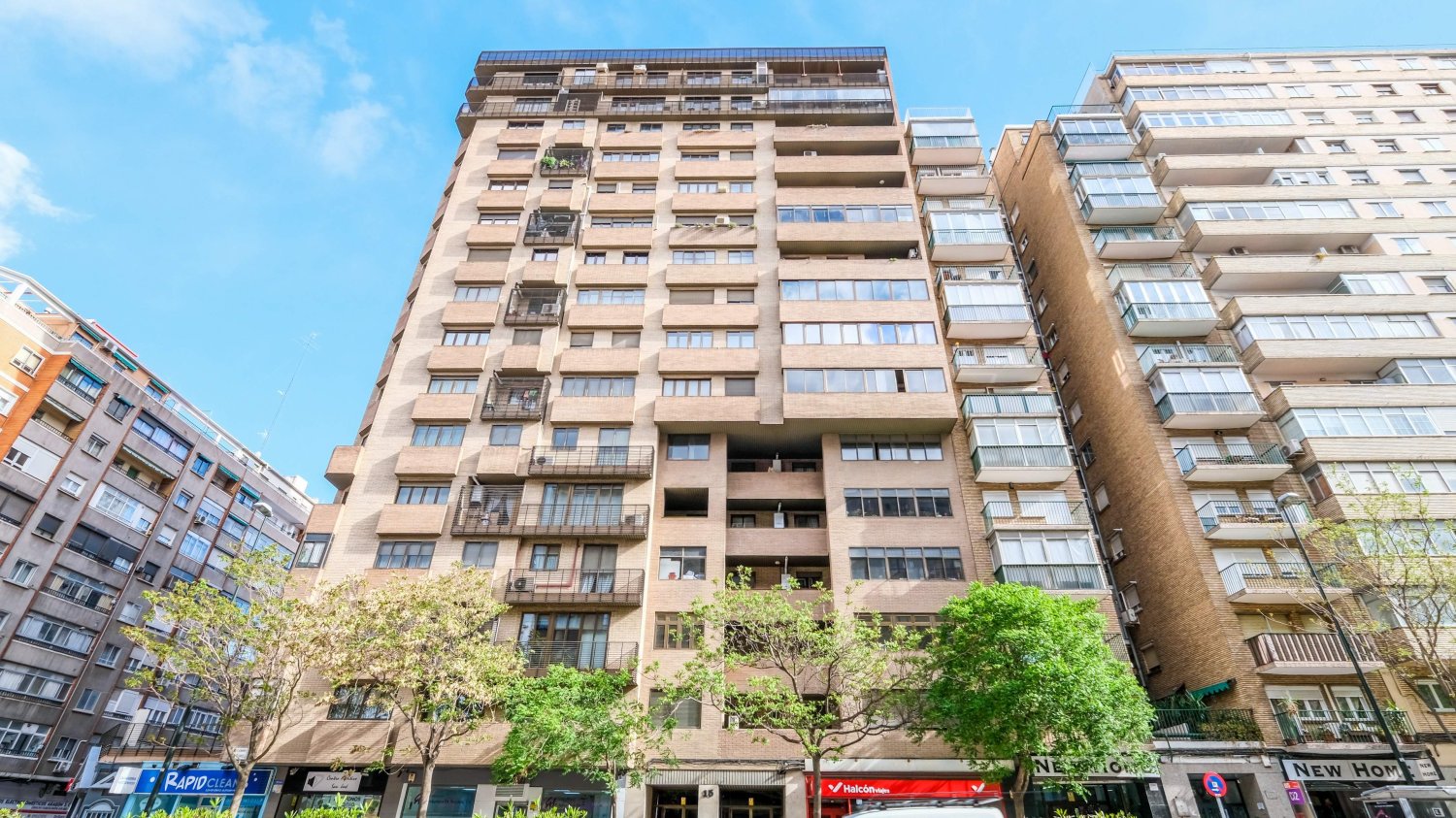 3 chambres Appartement à Zaragoza, Spain No. 63226