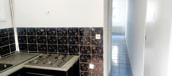 1 bedroom Apartment in Paris, France No. 314868 7