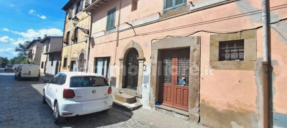 1 bedroom Apartment in Oriolo Romano, Italy No. 341609 9
