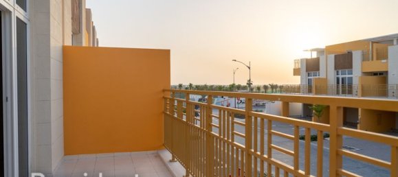 3 bedrooms Townhouse in Dubai, UAE No. 3399 7