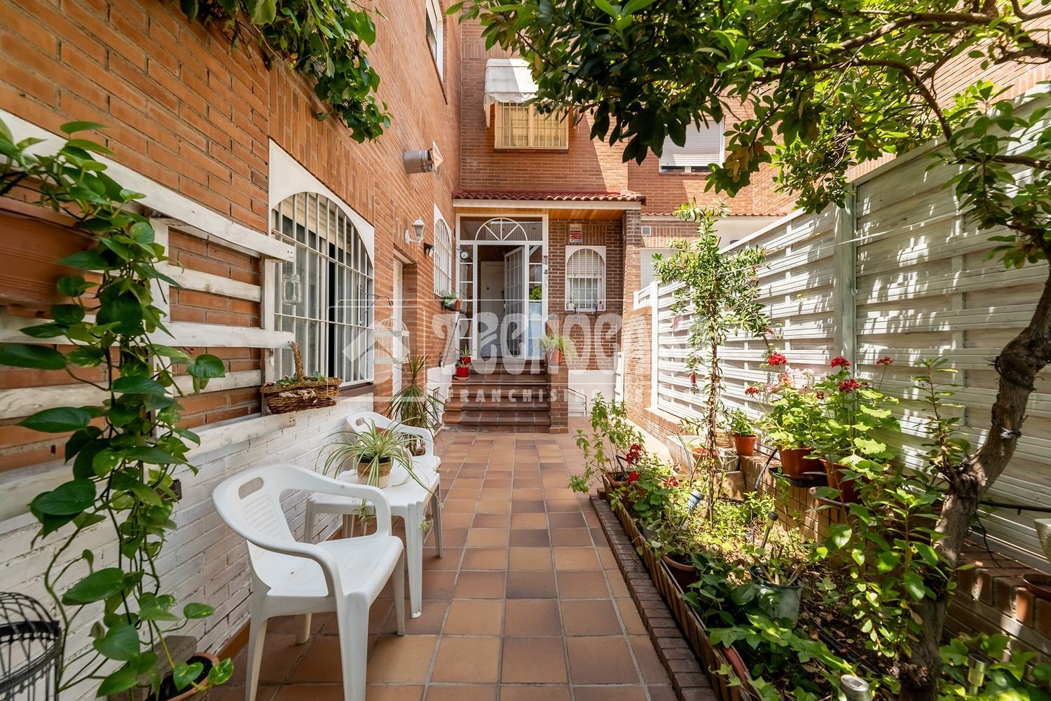 Дом с 7 спальнями в Мадрид, Испания № 170773