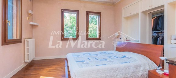 15 غرف نوم فيلا في Oderzo, Italy رقم 353151 16