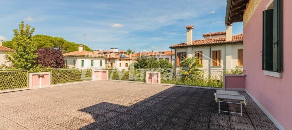 15 غرف نوم فيلا في Oderzo, Italy رقم 353151 17