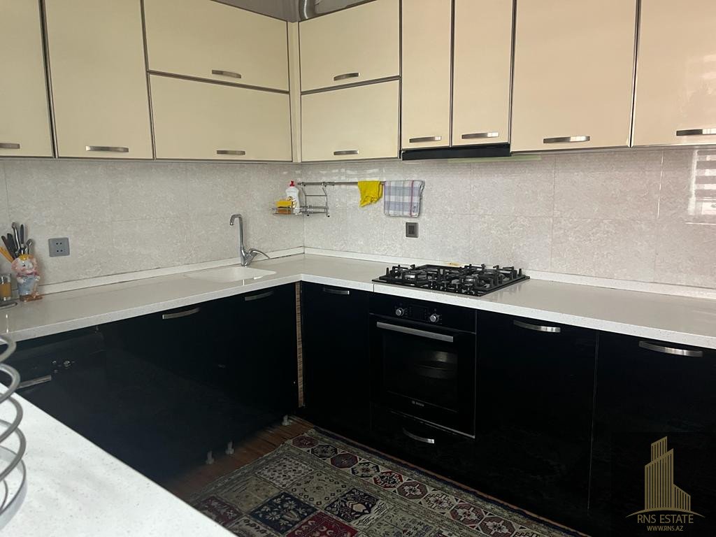 3 bedrooms Apartment in Baku, Azerbaijan No. 2186