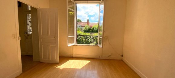 Casa de 2 dormitorios en Troyes, France No. 280501 6