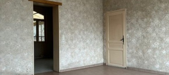 Adosado de 5 habitaciónes en Avion, France No. 52470 5