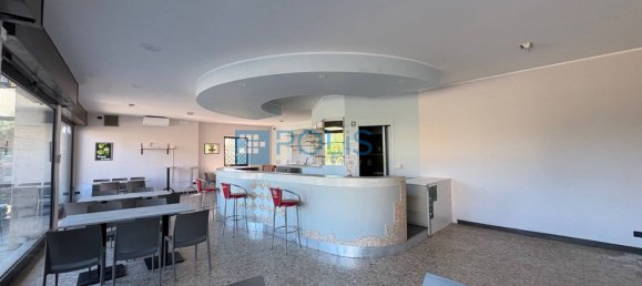 Propriété commerciale à Udine, Italy 100m² No. 360033 10