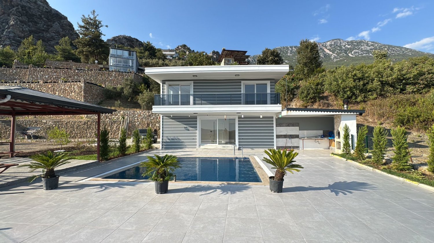Villa 4+1 in Alanya, Turkey No. 49212