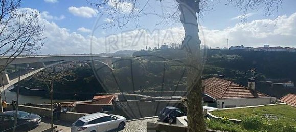 5 Schlafzimmer Haus in Porto, Portugal, Nr. 22941 11