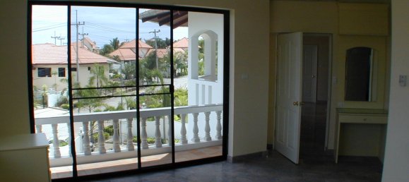 3 Schlafzimmer Cafe / Restaurant in Pattaya, Thailand, Nr. 4117 5