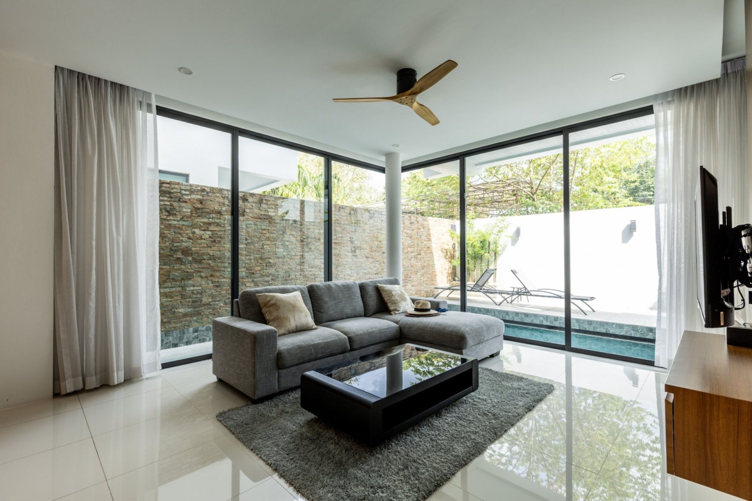 2 bedrooms Villa in Phuket, Thailand No. 64345