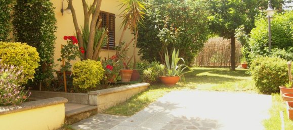 9 rooms House in Santa Maria a Monte, Italy No. 256062 20