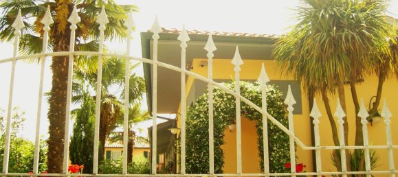 9 rooms House in Santa Maria a Monte, Italy No. 256062 30