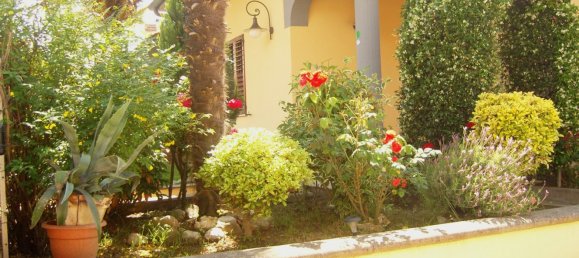 9 rooms House in Santa Maria a Monte, Italy No. 256062 21