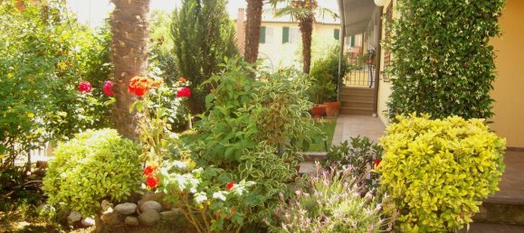 9 rooms House in Santa Maria a Monte, Italy No. 256062 26