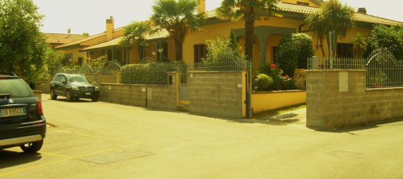 9 rooms House in Santa Maria a Monte, Italy No. 256062 28