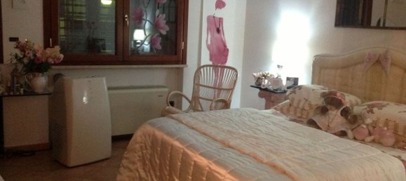 9 rooms House in Santa Maria a Monte, Italy No. 256062 10