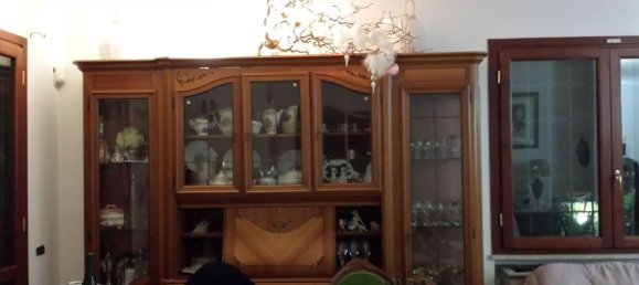 9 rooms House in Santa Maria a Monte, Italy No. 256062 3