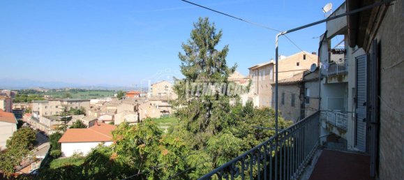 4 bedrooms House in Fermo, Italy No. 318901 4