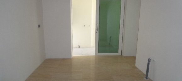3 bedrooms Apartment in Tay Ho, Vietnam No. 6998 4