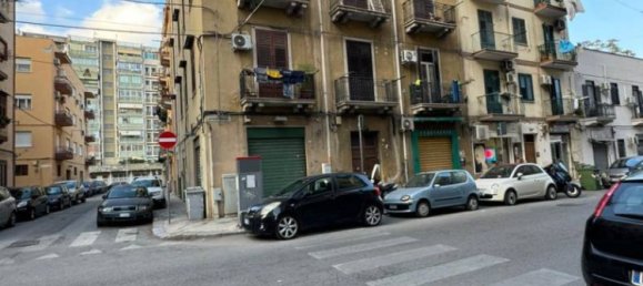 2 chambres Appartement à Palermo, Italy No. 10454 2