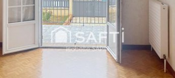 Casa de 3 dormitorios en Neuville-de-Poitou, France No. 315232 12