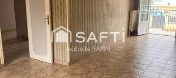 Casa de 3 dormitorios en Neuville-de-Poitou, France No. 315232 11