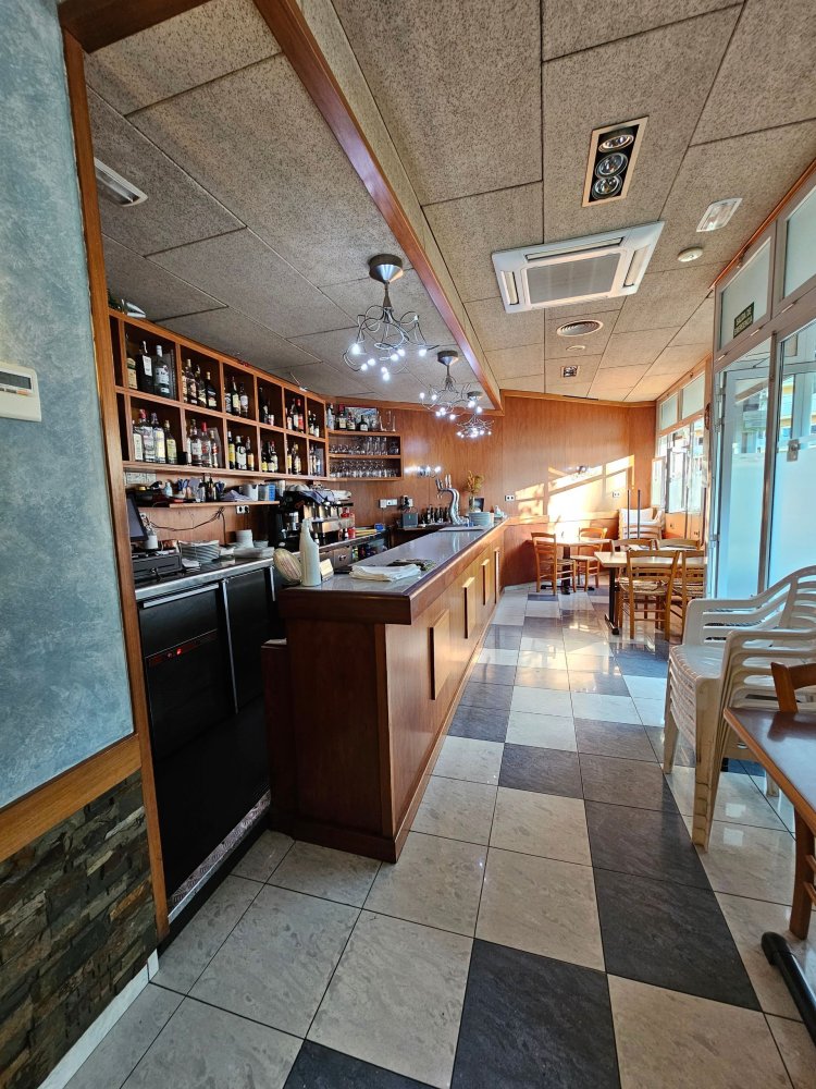 116m² Commercial property in Blanes, Spain No. 171596