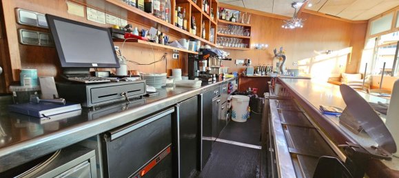 116m² Commercial property in Blanes, Spain No. 171596 2