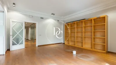 4 غرف نوم شقة في Barcelona, Spain رقم 179141