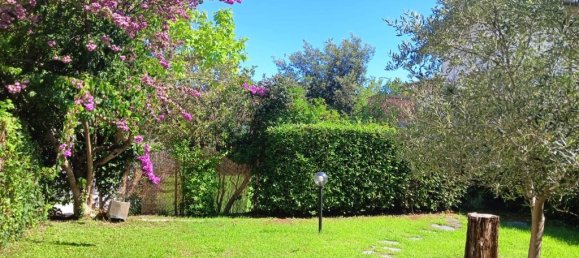 2 bedrooms Apartment in Pietrasanta, Italy No. 345669 2