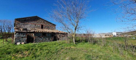 Studio in Radicofani, Italy No. 1422 2