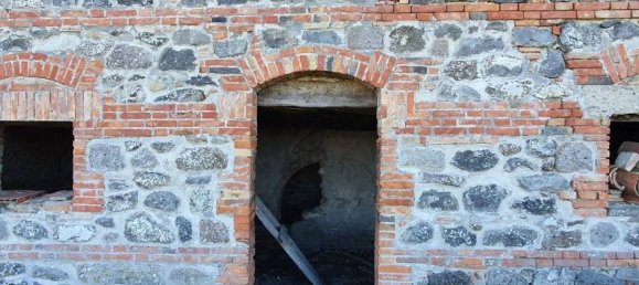 Studio in Radicofani, Italy No. 1422 10