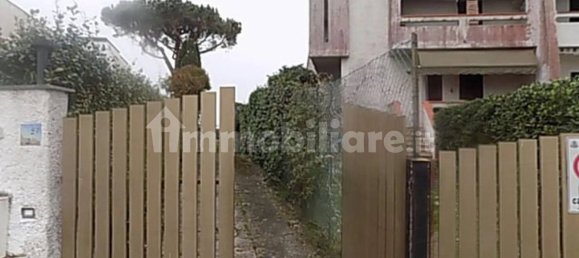 5 Schlafzimmer Villa in Montalto di Castro, Italy, Nr. 31024 14