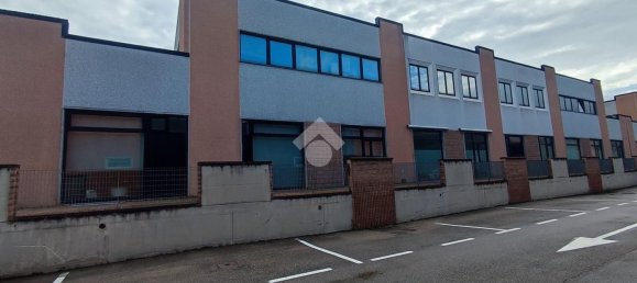 Propriété commerciale à Città di Castello, Italy 230m² No. 261245 11