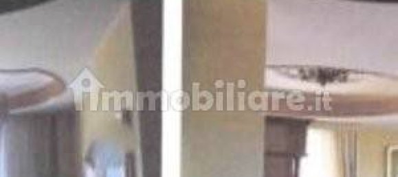 4 bedrooms Apartment in Messina, Italy No. 51844 7