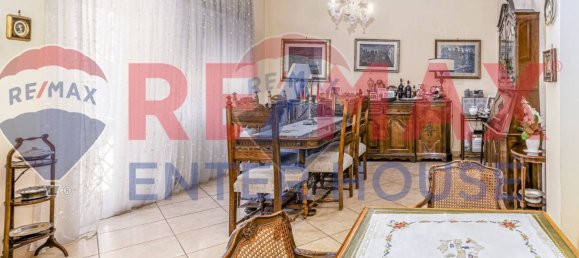 3 bedrooms Apartment in Rome, Italy No. 52902 4