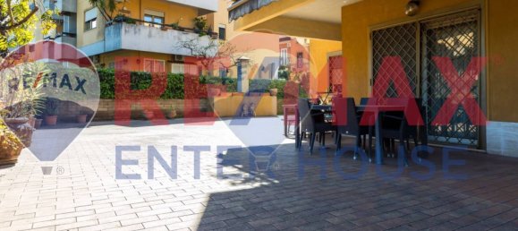 3 bedrooms Apartment in Rome, Italy No. 52902 23