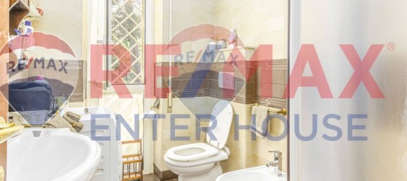 3 bedrooms Apartment in Rome, Italy No. 52902 8