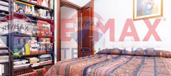 3 bedrooms Apartment in Rome, Italy No. 52902 17