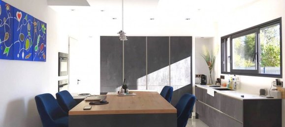 5 Schlafzimmer Haus in Pont-de-Metz, France, Nr. 89475 3