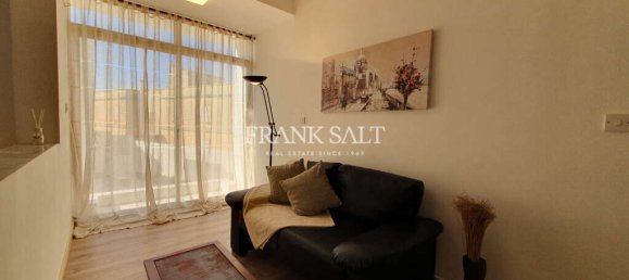 Maisonette de 3 dormitorios en Attard, Malta No. 7254 6