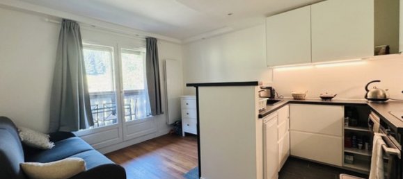 Apartamento de 2 dormitorios en Isere, France No. 292855 5