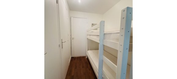 Apartamento de 2 dormitorios en Isere, France No. 292855 4