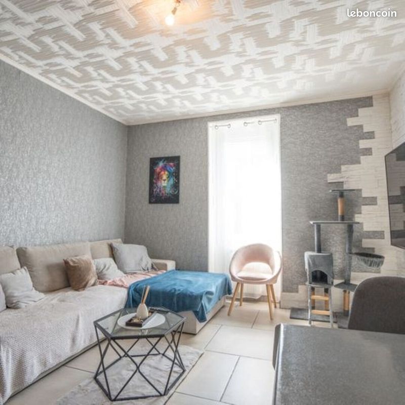 Dúplex de 3 dormitorios en Le Creusot, France No. 289901