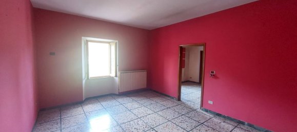 4 rooms Apartment in Sant'Angelo in Vado, Italy No. 87184 6