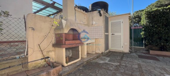 3 rooms Villa in Borgia, Italy No. 50048 16