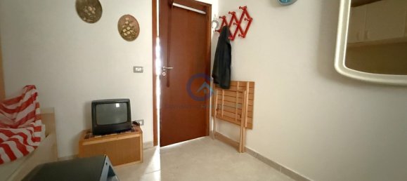 3 rooms Villa in Borgia, Italy No. 50048 13