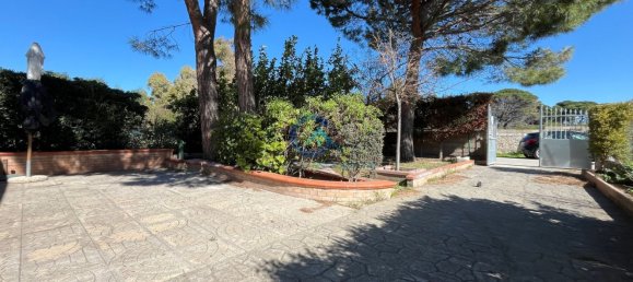 3 rooms Villa in Borgia, Italy No. 50048 19