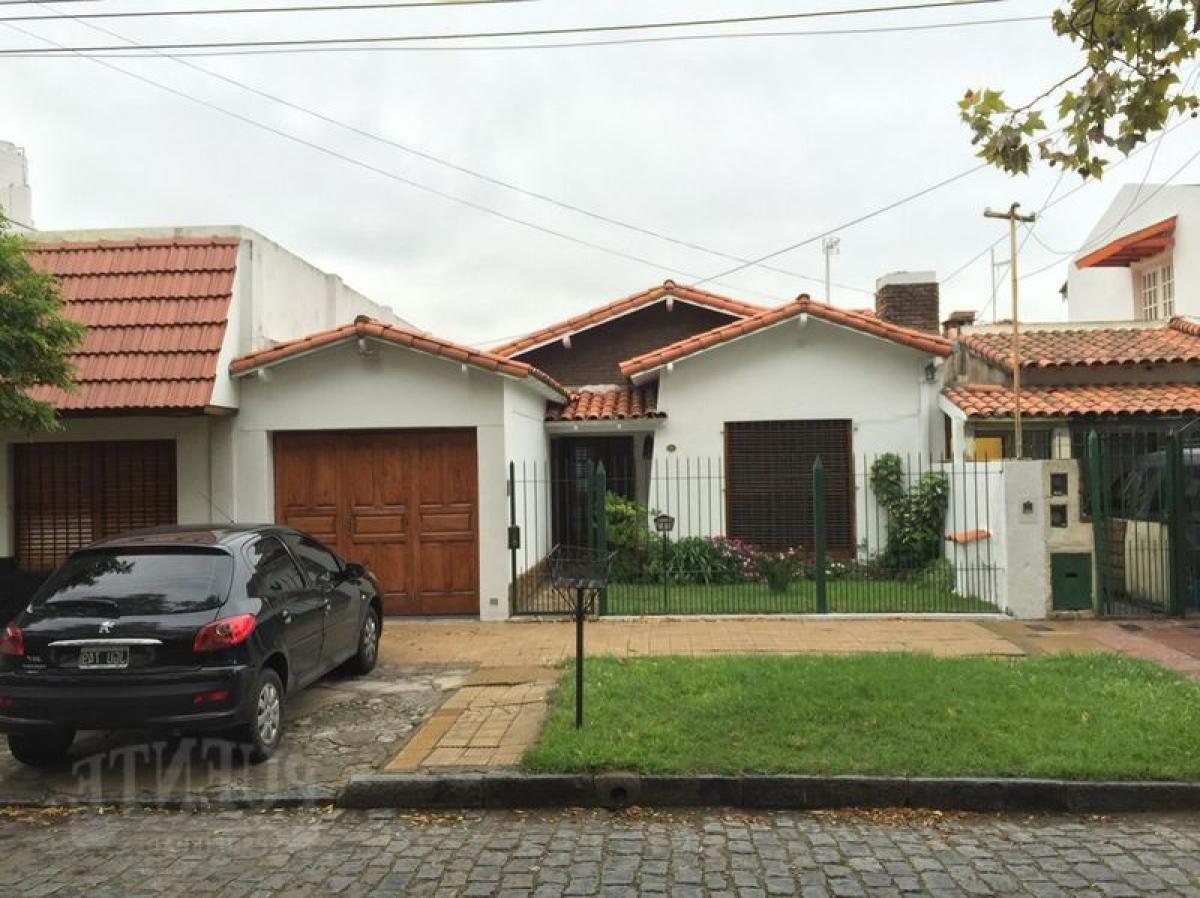 2 bedrooms House in Lomas de Zamora, Argentina No. 3883